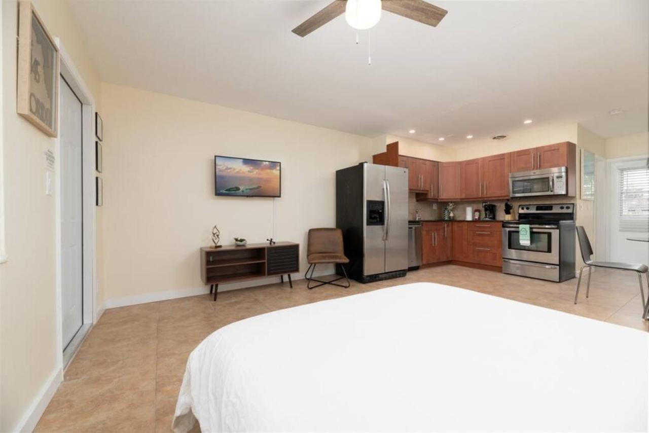 Just Off Wilton Drive Apt 7 ฟอร์ต ลอเดอร์เดล ภายนอก รูปภาพ